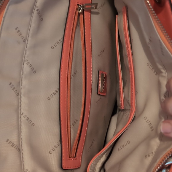 Pink Guess purse - Picture 3 of 3